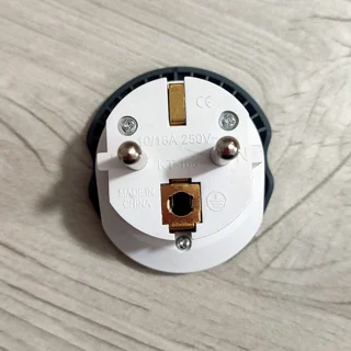 تبدیل دیواری 3 به 2 مارکن مدل a-m-b 20a 102860379